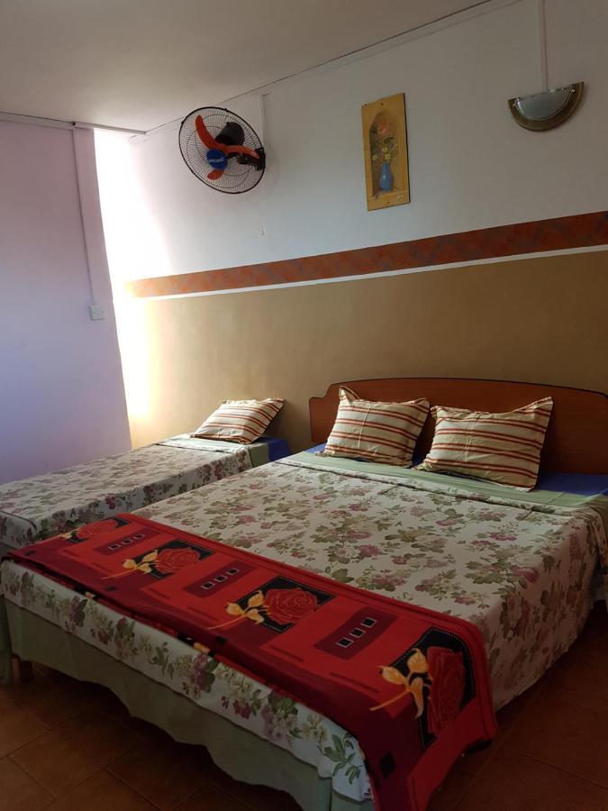 Sikamifer Hotel Quatre Bornes Buitenkant foto