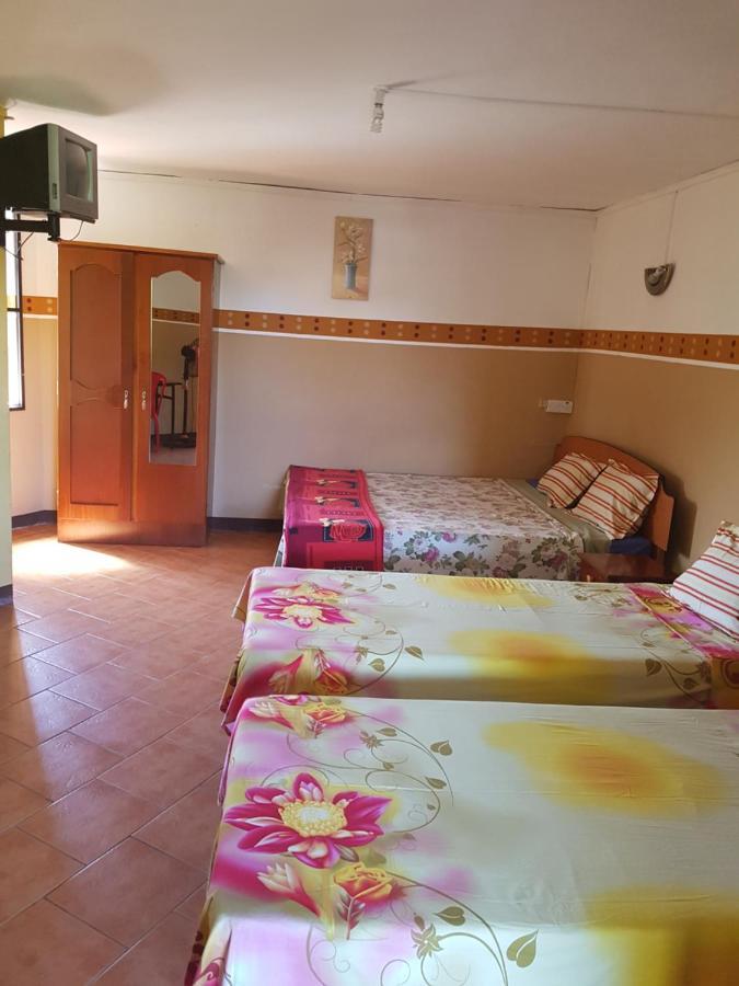 Sikamifer Hotel Quatre Bornes Buitenkant foto